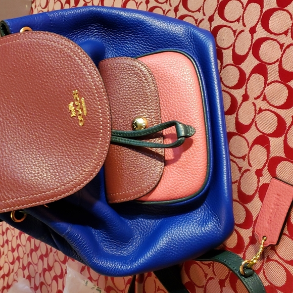 Authentic Coach Backpack 💖❤ - Picture 12 of 12